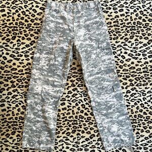 DIGITAL CAMO PANTS